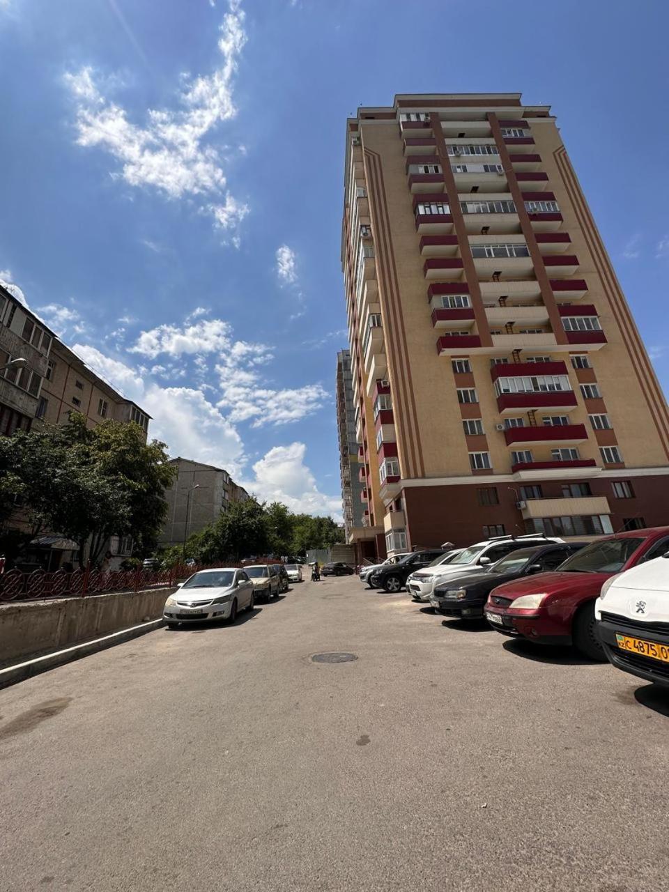 Солнечная Лагуна Almaty Eksteriør bilde