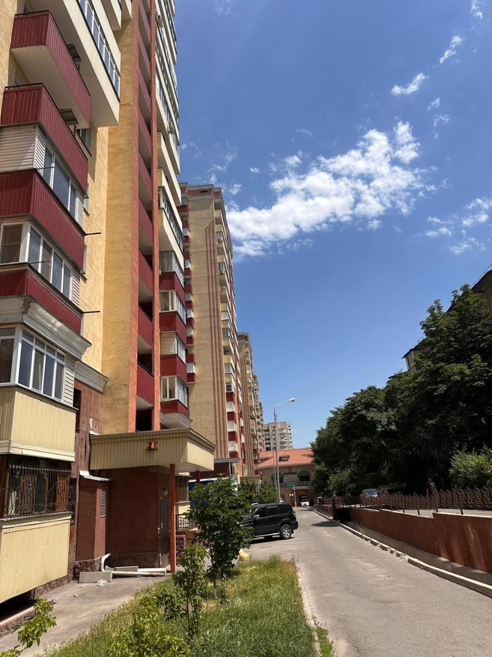 Солнечная Лагуна Almaty Eksteriør bilde